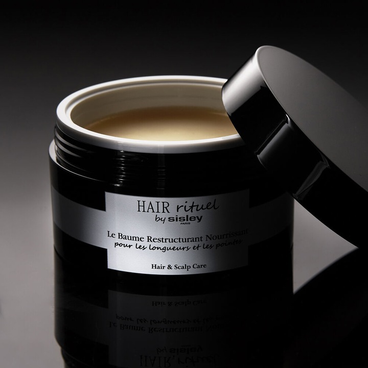 Image du produit Hair Rituel by Sisley Le Baume Restructurant Nourrissant pour les longueurs et les pointes (125 ml)