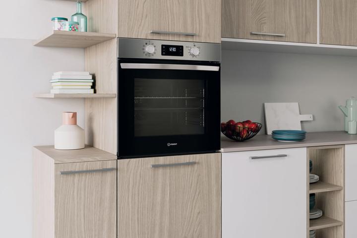 Actual product image Indesit IO 278P X