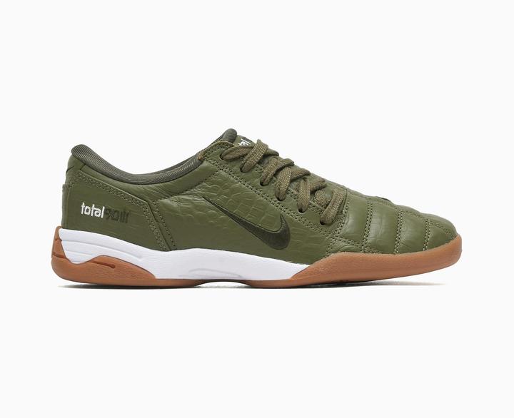 Produktbild Nike Women's Total 90 (37.5)