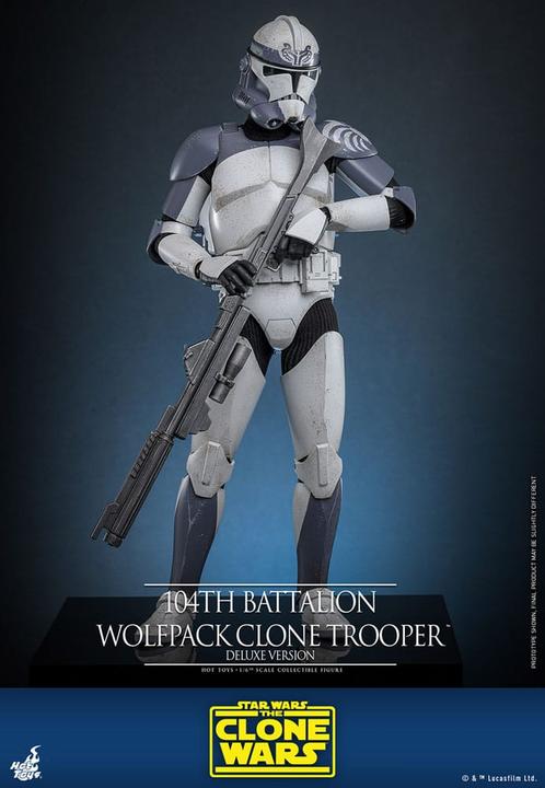 Actual product image Hot Toys Star Wars The Clone Wars Actionfigur 1/6 104th Battalion Wolfpack Clone Trooper Deluxe Version 30 cm