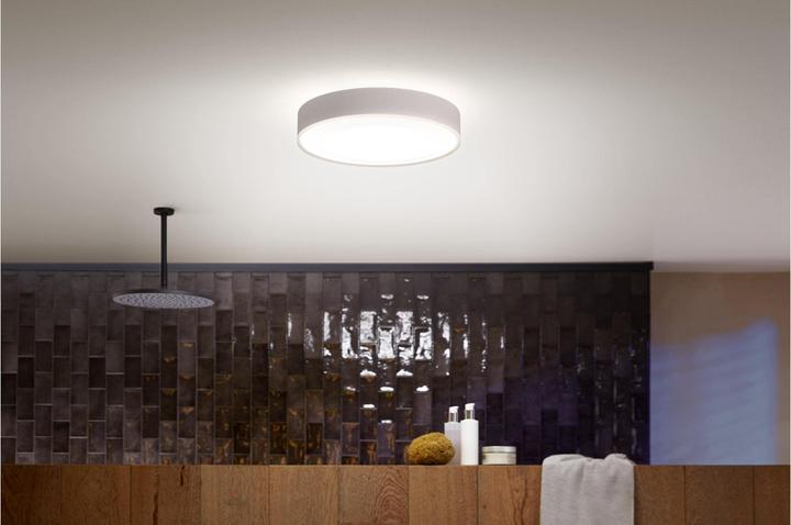 Actual product image Philips Hue White Ambiance Devere (2400 lm)