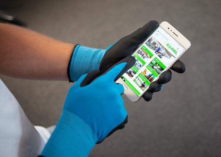 Actual product image Kerbl EasyTouch touchscreen glove (10)
