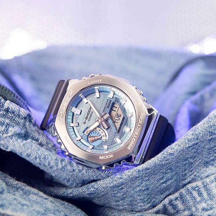 Actual product image G-Shock GBM-2100A-1A2ER (Chronograph, Digital watch, 44.40 mm)