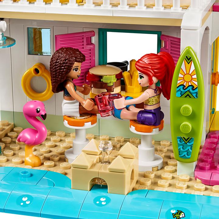 Produktbild LEGO Strandhaus mit Tretboot (41428, LEGO Friends)
