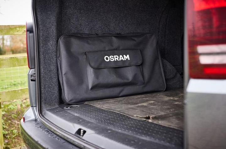 Produktbild Osram BATTERYcharge SOLAR 100W Monokristallines Solarmodul 100 W 12 V, 5 V (100 W, 8.38 kg)