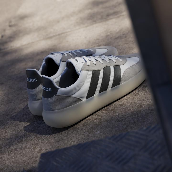 Actual product image adidas Barreda Decode (43 1/3)