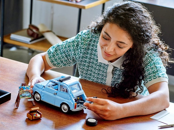 Image du produit LEGO Fiat 500 (77942, LEGO Creator Expert, LEGO difficiles à trouver)