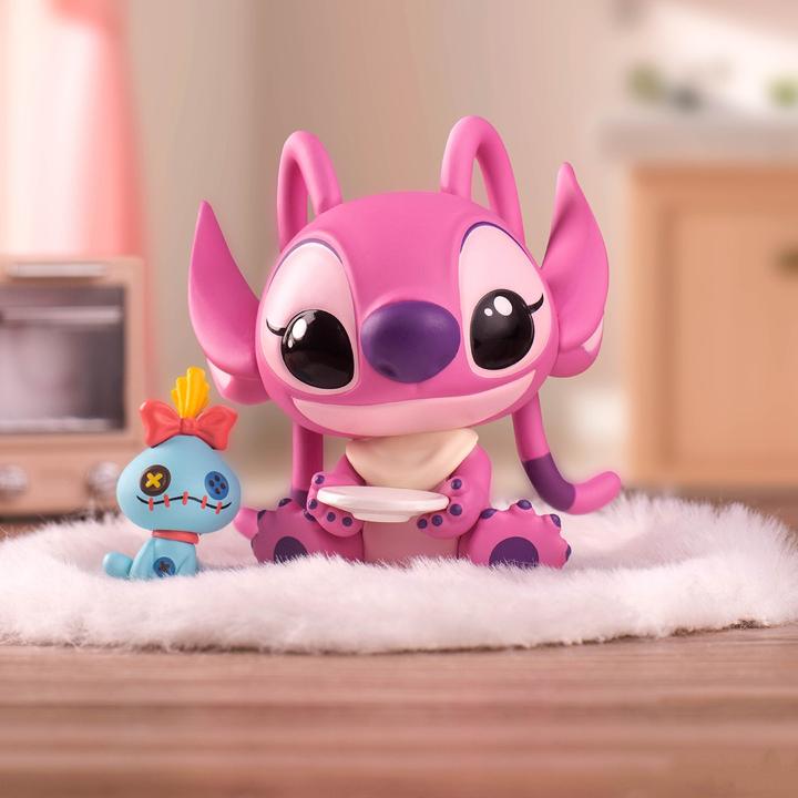 Produktbild Pop Mart Disney Stitch: on a Date Series - assortiert