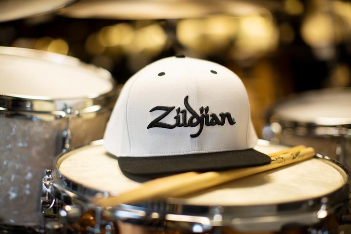 Actual product image Zildjian Baseball Cap, grau, schwarzes Logo