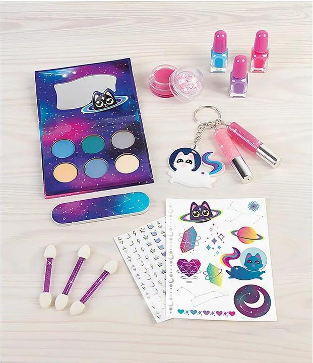 Actual product image Make it Real Card game Mistigri (mult)