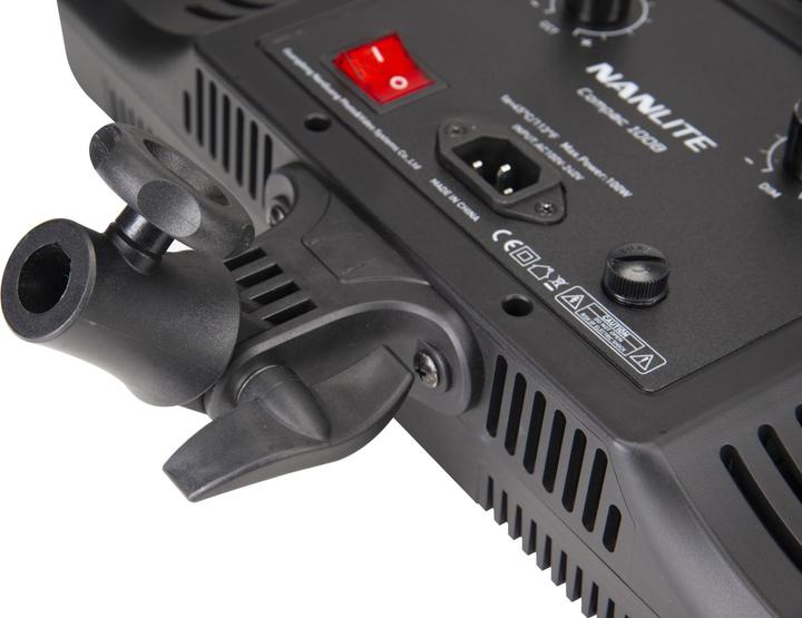 Actual product image Nanlite Compac 100 Bi-Color (Surface luminaire)