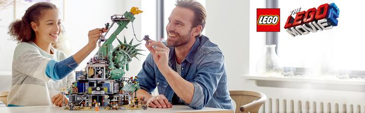 Immagine prodotto LEGO Benvenuto nella Città dell'Apocalisse! (70840, Set LEGO rari)