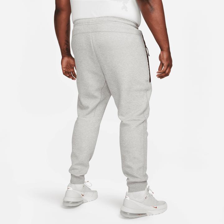 Actual product image Nike M NK Tech Fleece Jogger (XL)