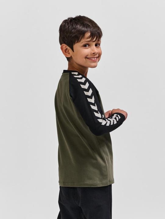 Produktbild hummel hmlBOYS T-SHIRT L/S (110)