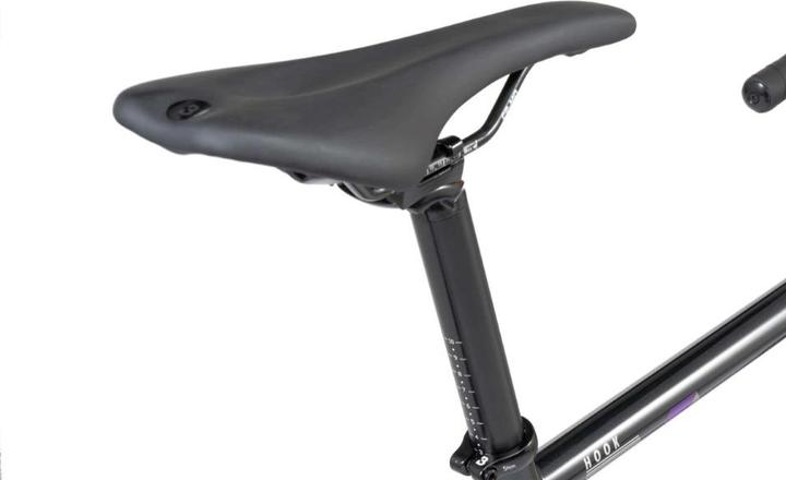 Produktbild Bombtrack HOOK metallic black 650B/49-S (49 cm)