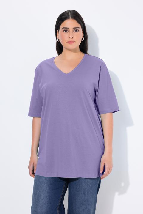 Actual product image Ulla Popken Basic V-Neck Relaxed Fit Short Sleeve Tee (54)