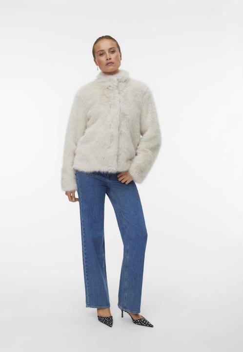 Actual product image Vero Moda VMMONROE jacket Faux fur jacket (M)