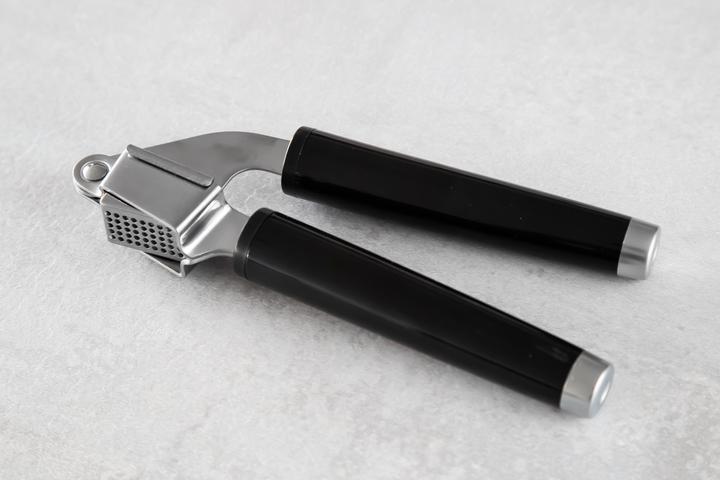 Produktbild KitchenAid Stainless Steel Garlic Press - Black