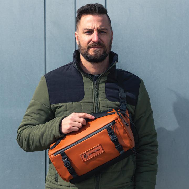 Actual product image Wandrd Rouge Sling (Camera shoulder bag, 9 l)
