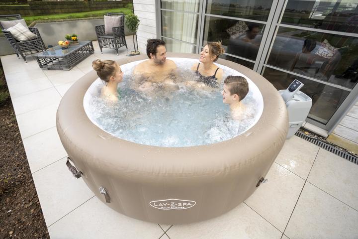 Actual product image Bestway 60017 Spa/Whirlpool, Round (6 Persons)