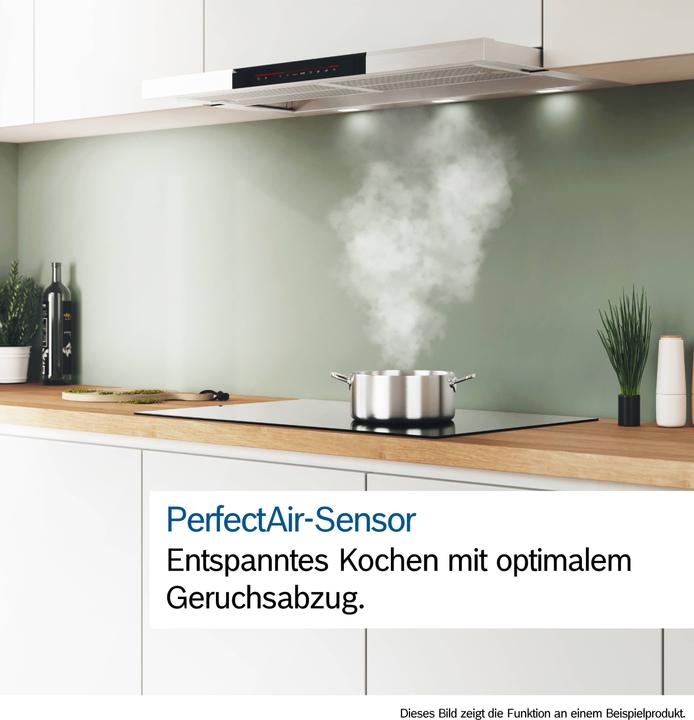 Actual product image Bosch Hausgeräte DWB98JQ50 (Wall hood)