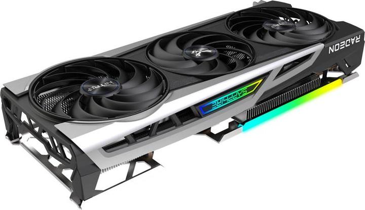 Produktbild Sapphire Nitro+ AMD Radeon RX 6700 XT (12 GB)