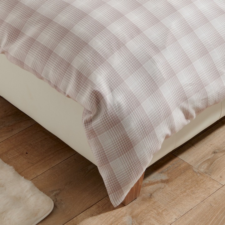 Actual product image Joop! Living Soft checks (Bedding set, 155x220 cm + 80x80 cm)