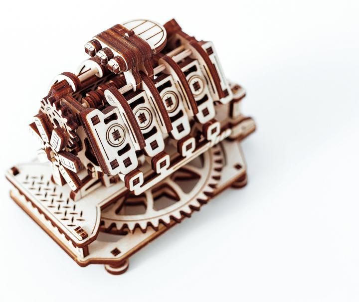 Actual product image WoodenCity V8 engine