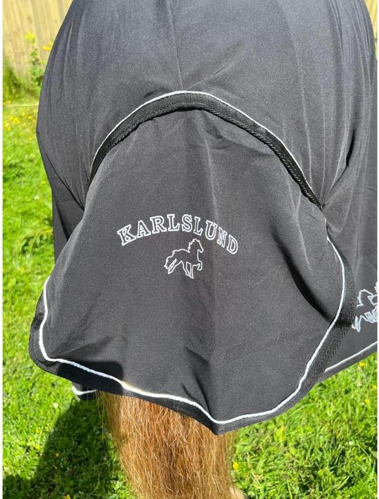 Actual product image Karlslund Anti-sweat horse rug with neck cover