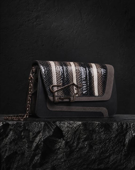 Produktbild Braun Büffel CHERYL-S Crossbody Bag S Black