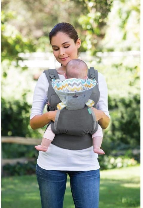 Immagine prodotto Infantino Marsupio ergonomico con cappuccio 5331