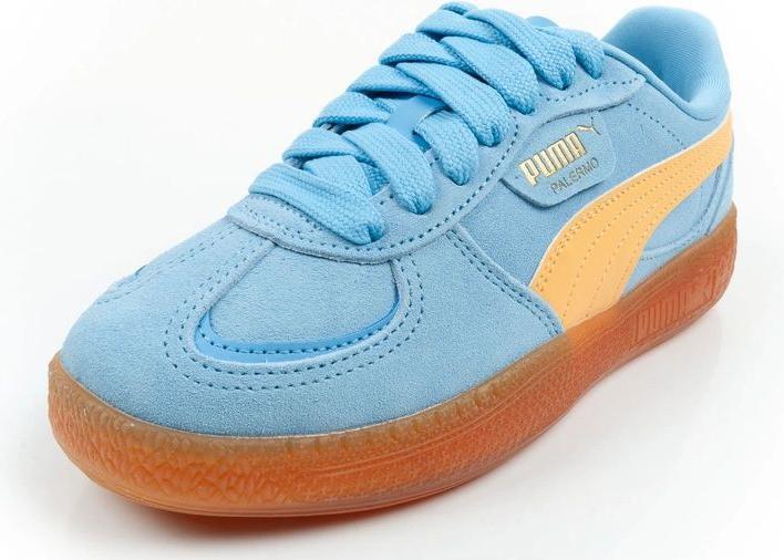 Abricot, blue-almost, team light