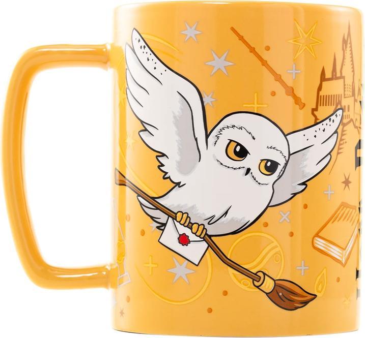 Actual product image Hedwig Fuzzy Mug (458 ml)