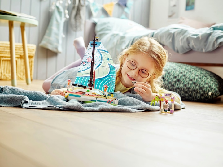 Produktbild LEGO Stephanies Segelabenteuer (41716, LEGO Friends)