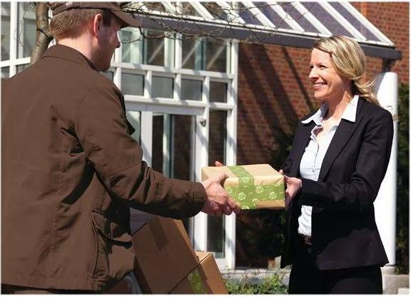 Produktbild tesa tesapack ECO & STRONG Paketband - Umweltschonendes Packband aus 100 % recyceltem Kunststoff (50 mm)