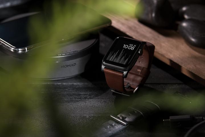 Image du produit Nomad Sangle de connexion moderne (44 mm, Acier inoxydable, Cuir)