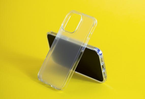 Actual product image Artwizz IcedClip Case (Apple iPhone 14, Apple iPhone 16e)