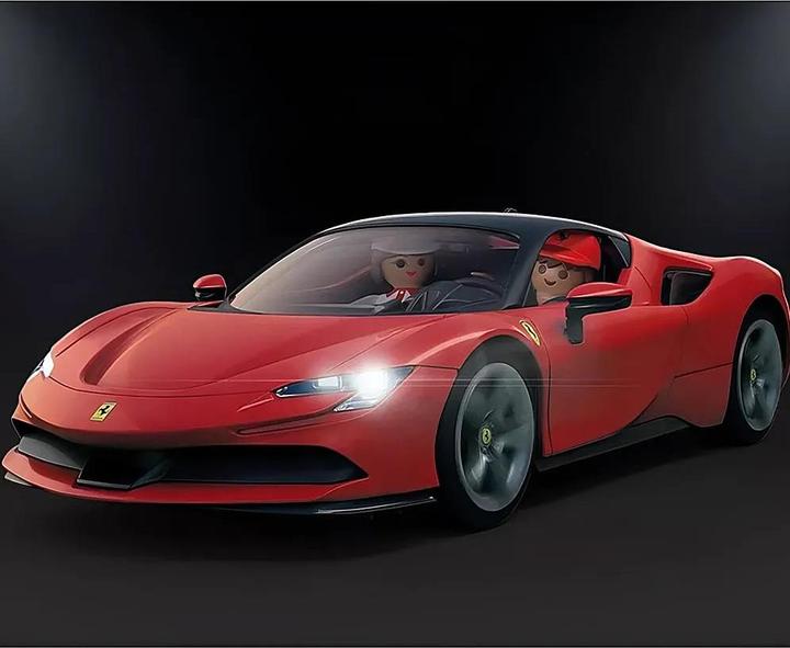 Actual product image Playmobil Ferrari SF90 Stradale (71020)