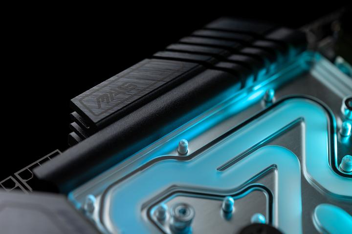 Actual product image EKWB EK-Mana LiteBlock MAG Torpedo Z690 D-RGB - acrylic