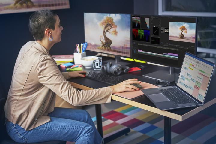 Actual product image HP Creator 935 (Wireless)