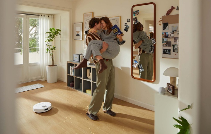 Actual product image Roborock Qrevo S (Vacuum mopping robot)