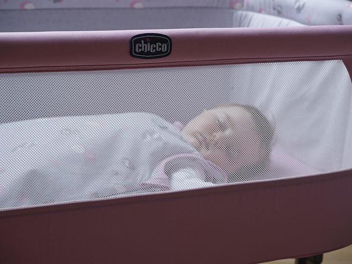 Actual product image Chicco Next 2 Me 2017