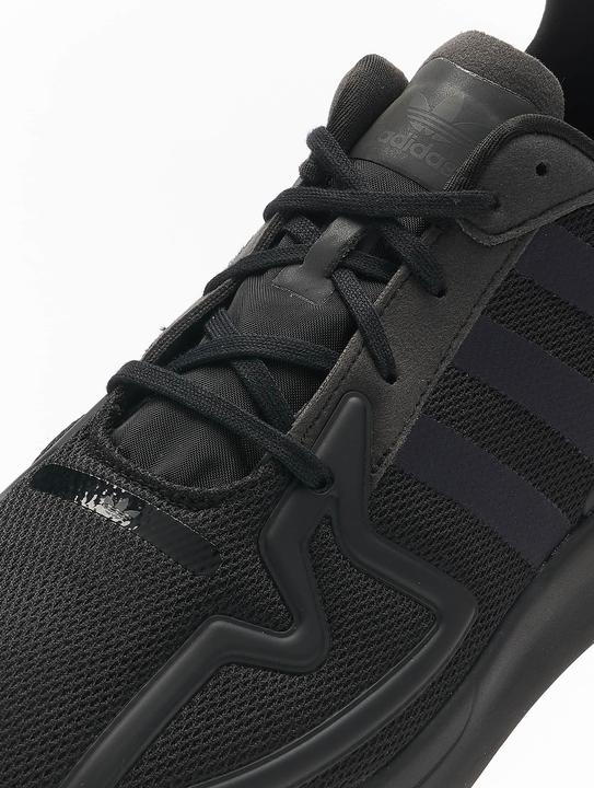 Image du produit adidas Chaussures ZX 2K FLUX - 107751 (36)