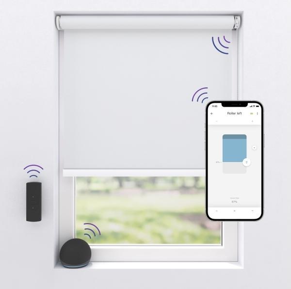 Actual product image Motionblinds Wireless Electric Black-Out Rollerblind 150x190cm - White (150 x 190 cm)