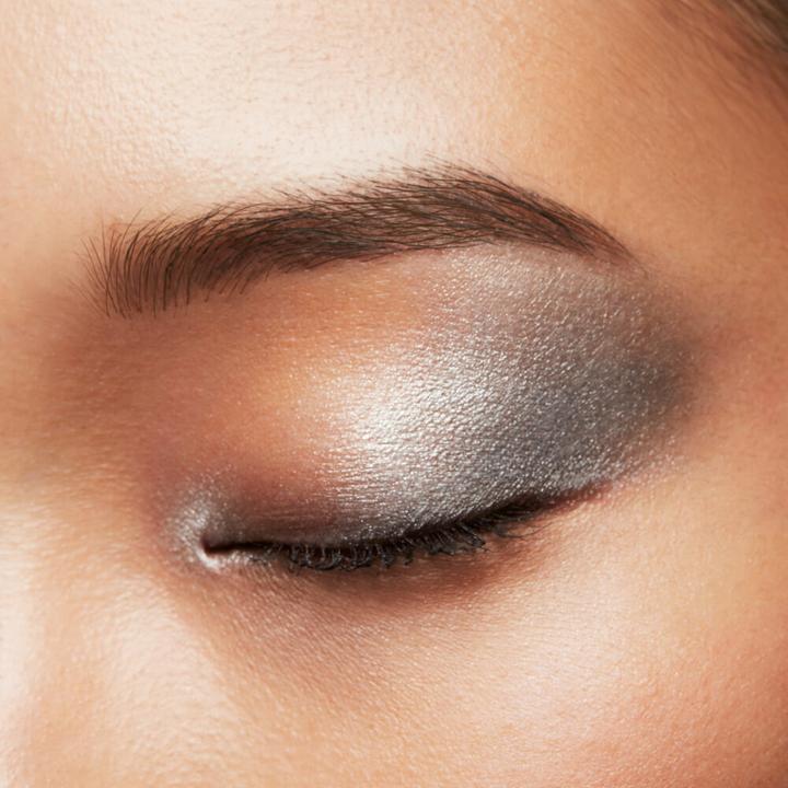 Actual product image Shiseido Powder Gel Eye Shadow (07 Shari-Shari Silver)