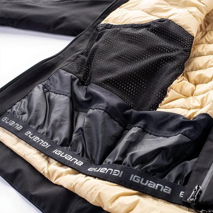 Actual product image Iguana Laura jacket (One size)