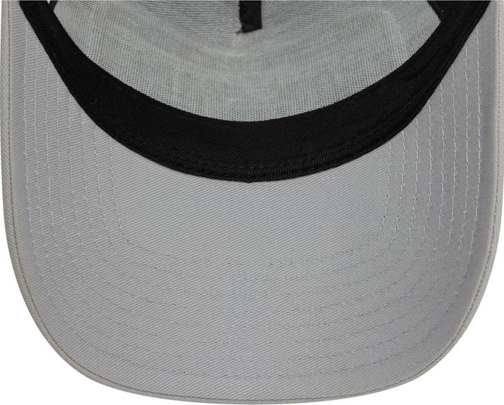 Actual product image New Era A-Frame Mesh Trucker Cap - BIG APPLE New York