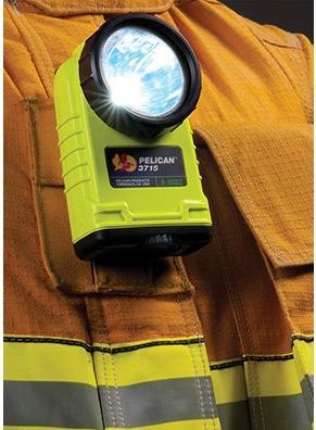 Actual product image Peli 90° lamp with downward LED, flashing mode (13.60 cm, 189 lm)