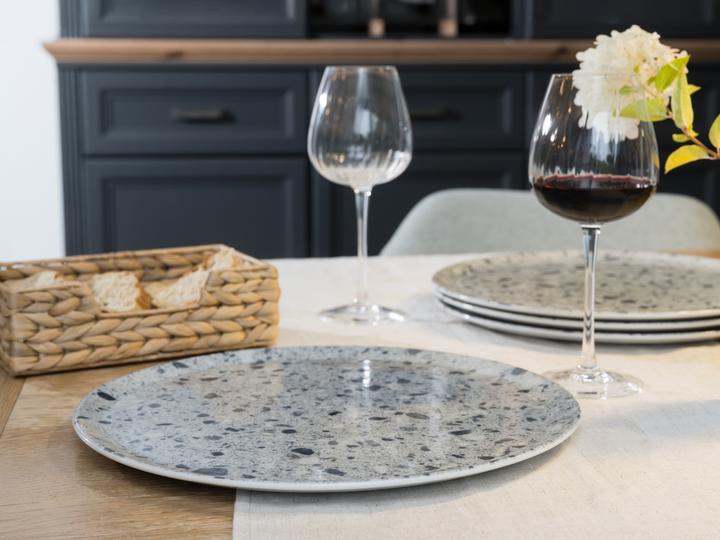 Actual product image CreaTable Stone Collection (4x)