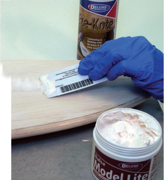 Image du produit Deluxe Materials Modèle Lite blanc 240ml (240 ml)